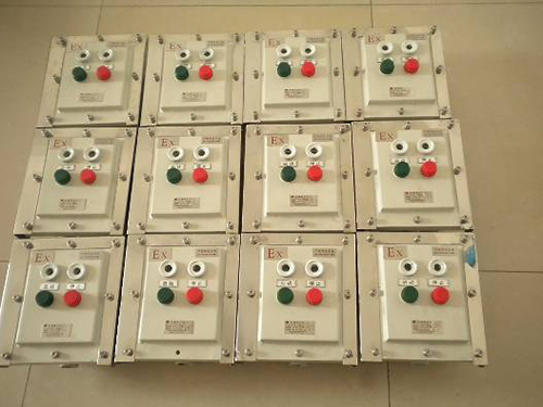 中海油金县1-1油田建造项目防爆操作柱及配电箱